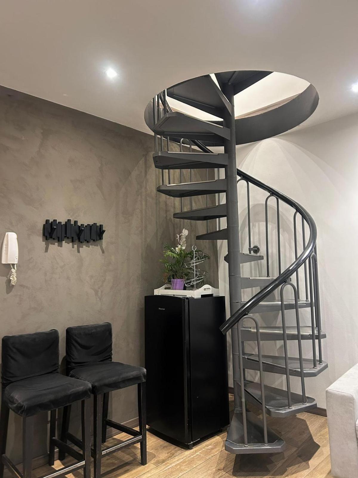 Leonardo Duplex Apartment Милано Екстериор снимка